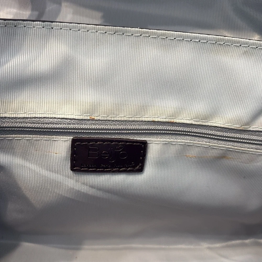 Beijo dark brown patent leather shoulder bag with magnetic close.